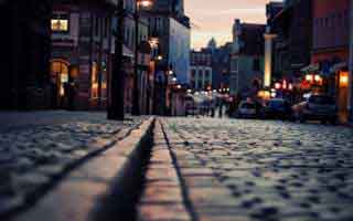 亚运会现场有人发现，曼联赛前判断出现偏差